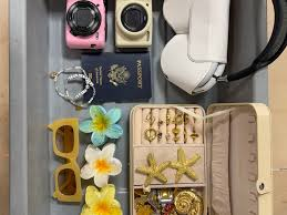 Best Smart Travel Gadgets for International Trips (2026)