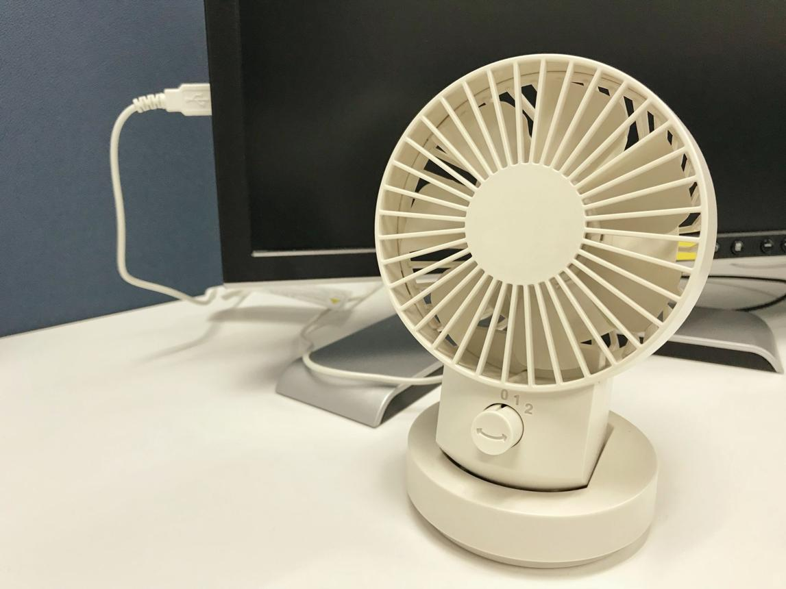 Best Portable Fans Under $30 (2026 Guide) – Stay Cool Anywhere Without Overpaying