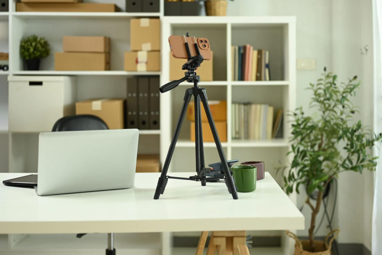 Best Phone Tripods Under $40 (2026 Guide) – Shoot Better Photos and Videos Instantly